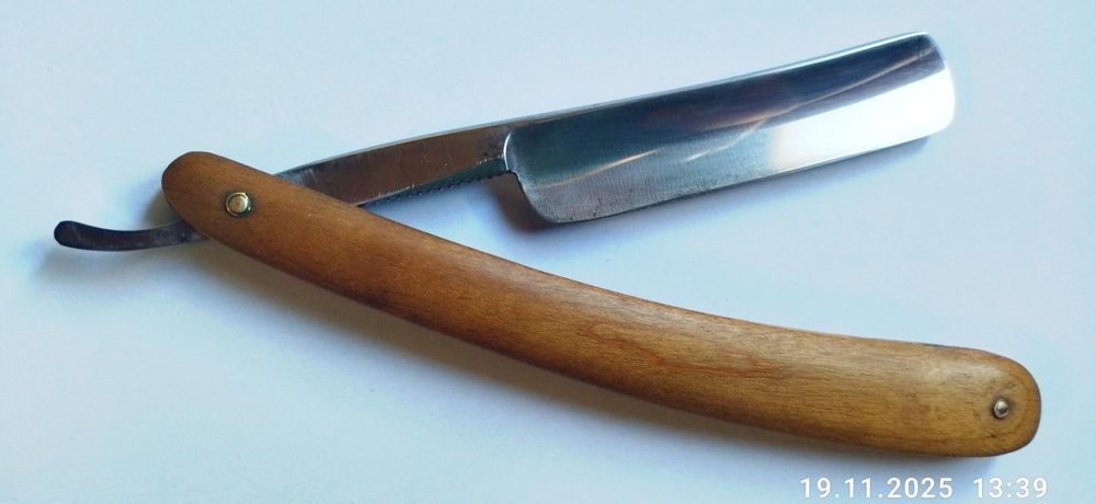 Коллекционная ЗАТОЧЕННАЯ опасная бритва