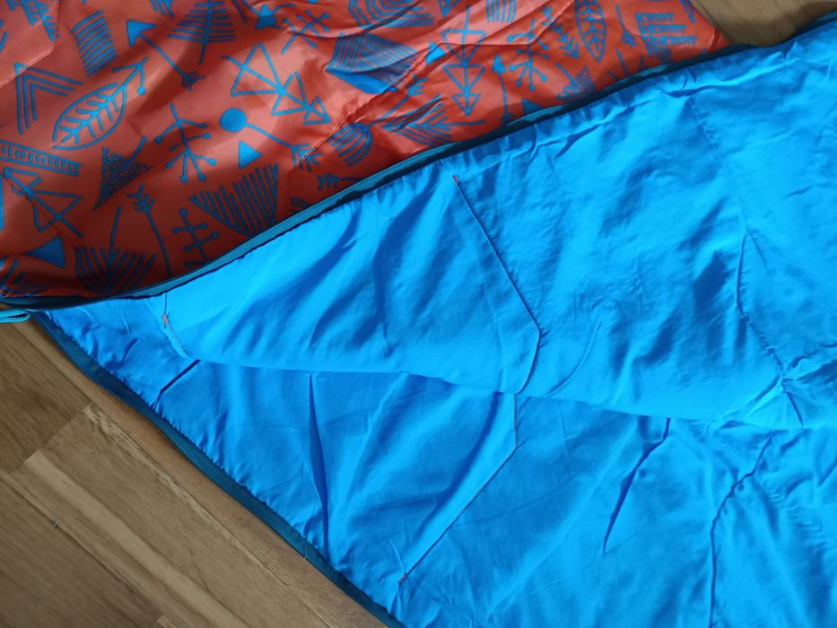 Saco cama criança Quechua + colchão fino campismo  individual