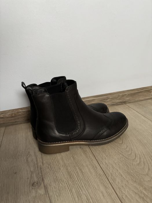 Damskie czarne botki