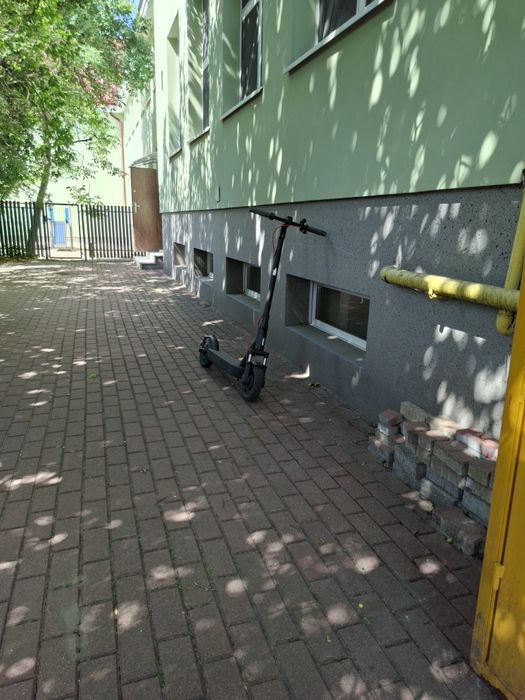 Sprzedam hulajnogi Xiaomi 5 odbiór osobisty za 500zł warszawa targówek