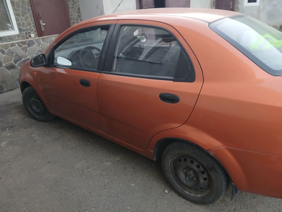 Продам шевлове авео 1.5