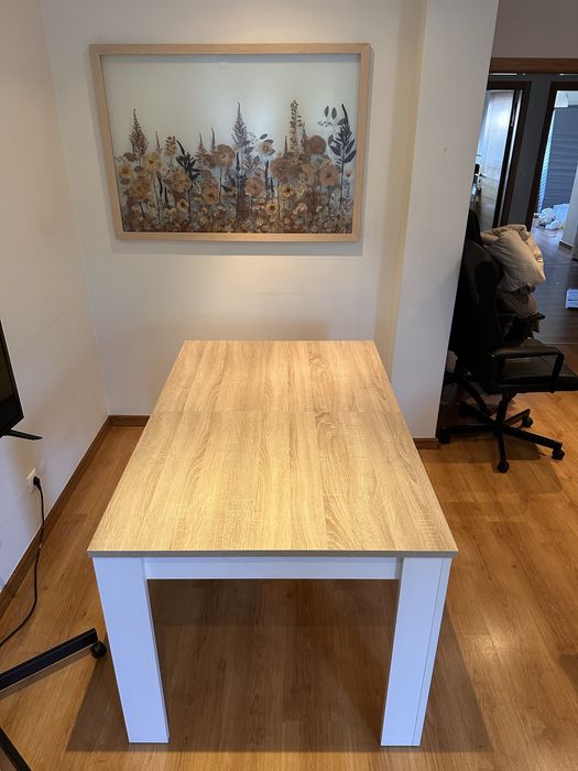 Mesa refeiçoes  usada