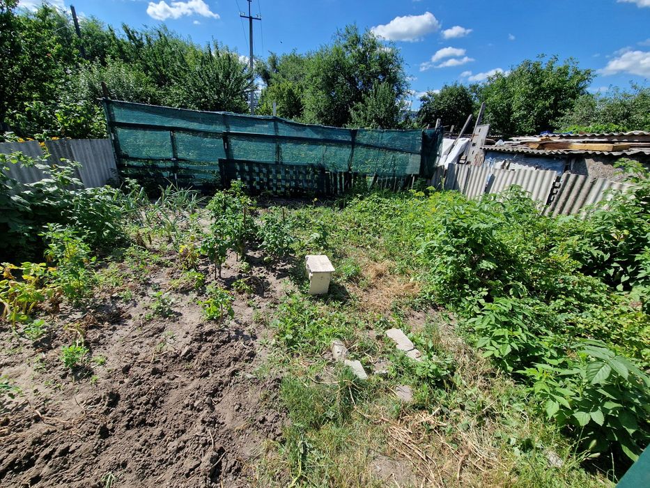 Продам 2к Слобожанский Тепличная студия и 2 спальни с авт. Юбилейный