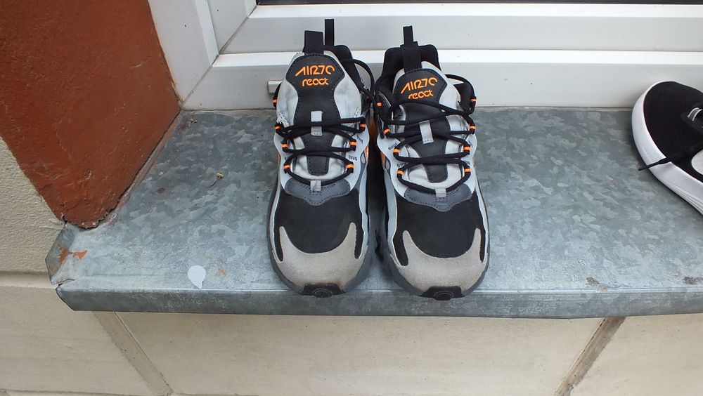 Super buty sportowe marki Nike Air 270 react w roz 39