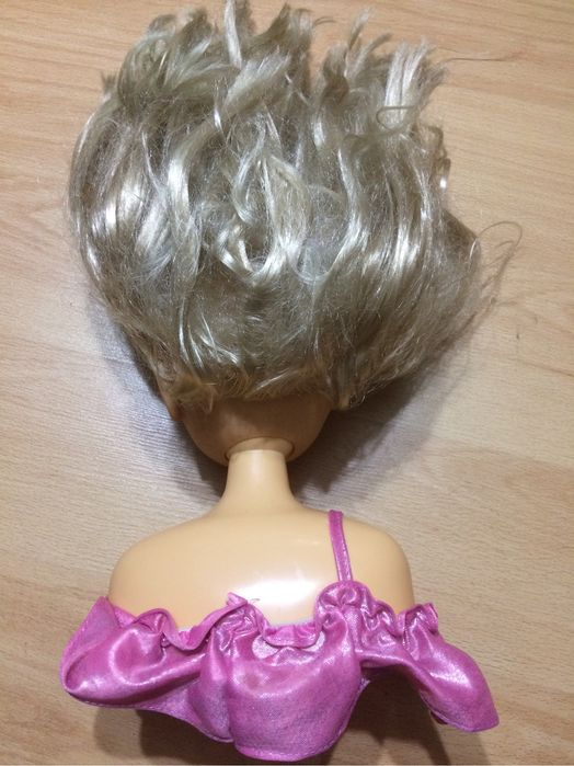 Boneca / busto para pentear