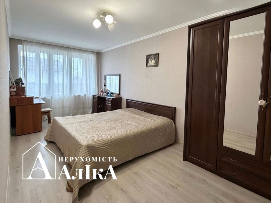 Продам чудовий 2-поверховий таунхаус з терасою та двориком