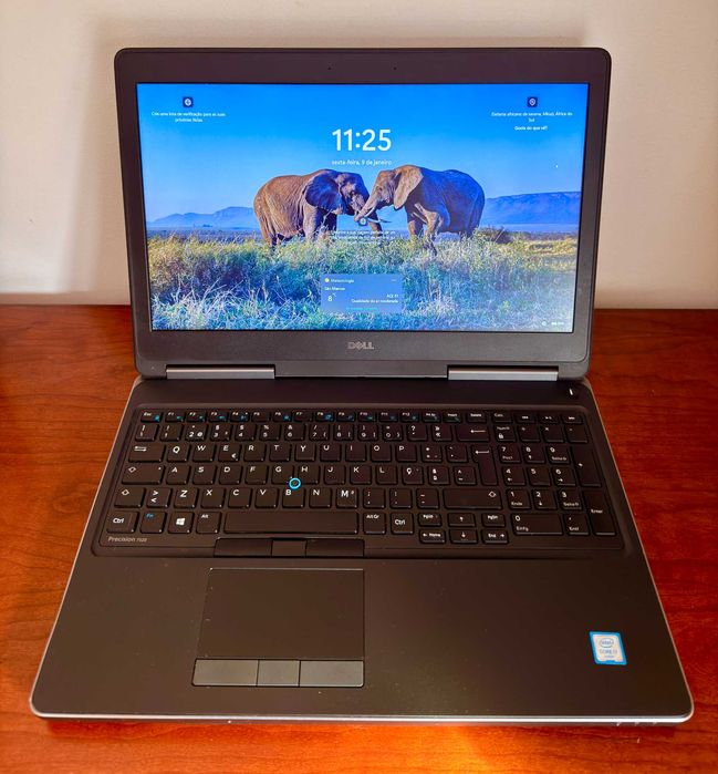 Dell Precision 7520 15.6"FulHD|i7-6820HQ|32G Ram|Ssd 1TB|Quadro M1200|