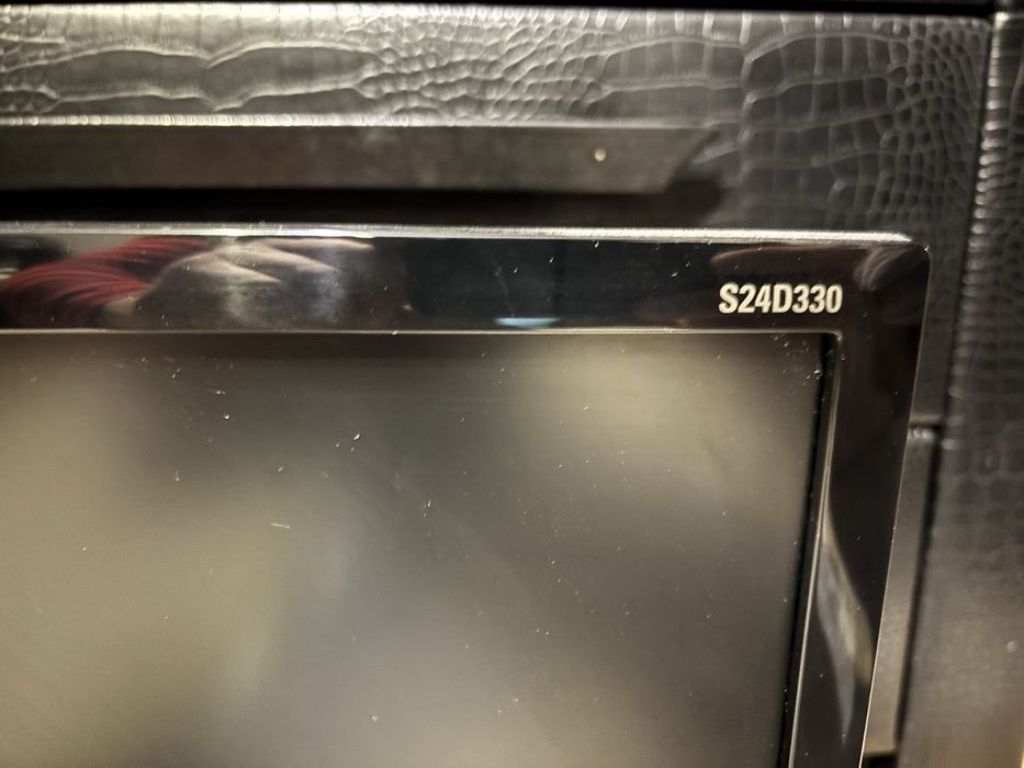 Monitor Samsung  S24D330