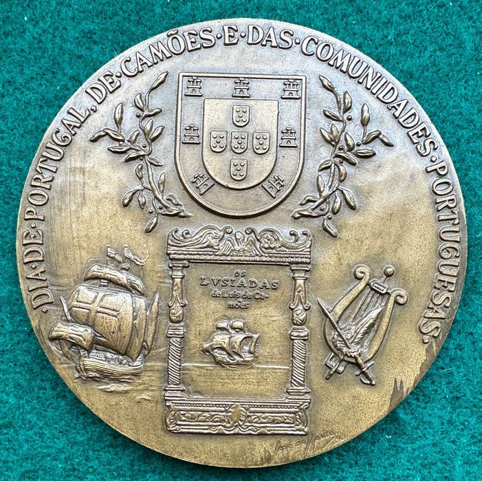 Medalha Camões 1990