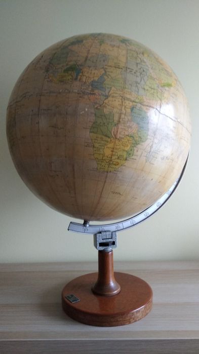Duży stary szkolny globus lata 60-te
