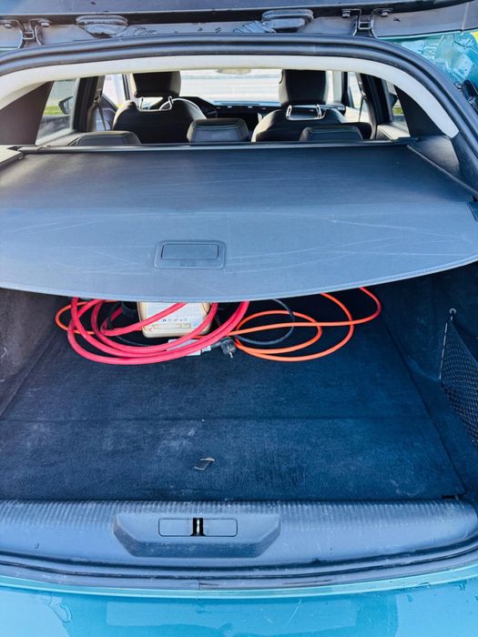 Peugeot 308 Plug-in Hybrid Allure Pack 11/2022