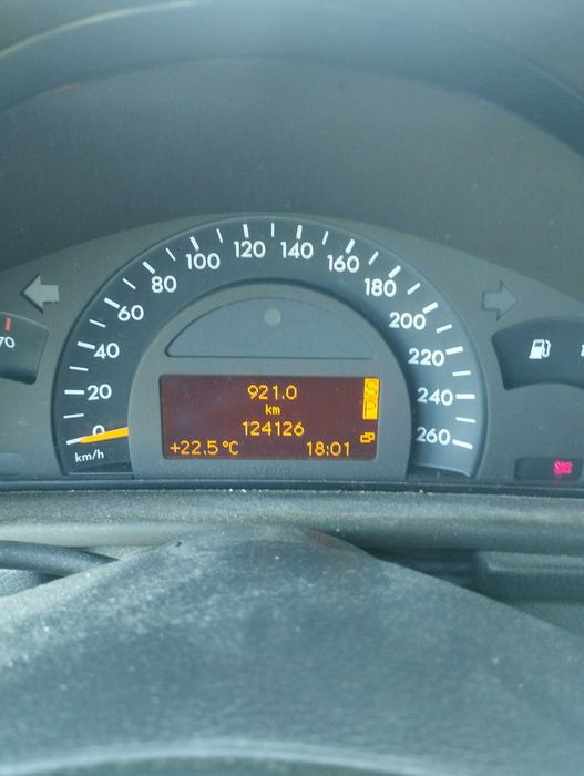 Mercedes c200 em bom estado