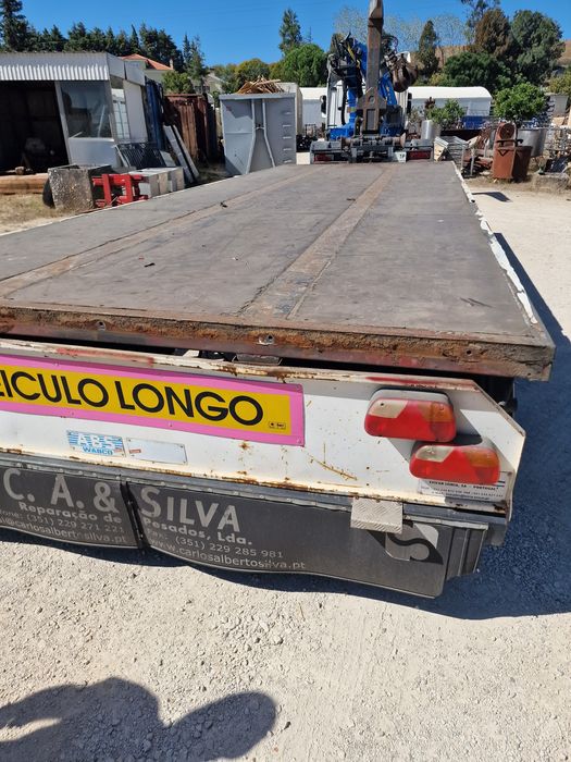 Reboque xico atrelado camião