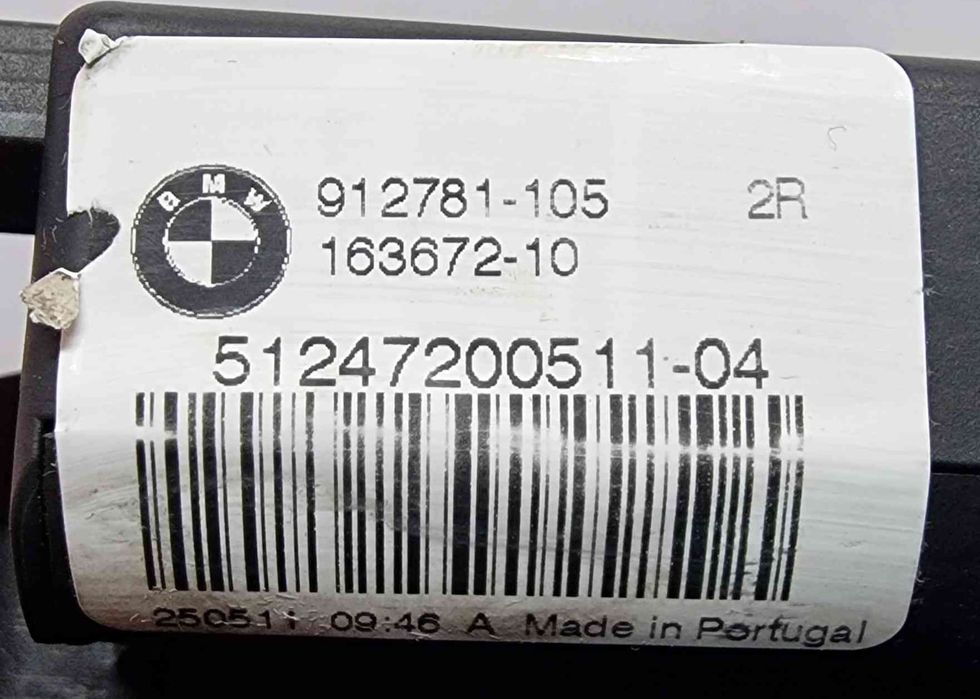 Fechadura / Fecho da Mala 912781-105 - BMW X1