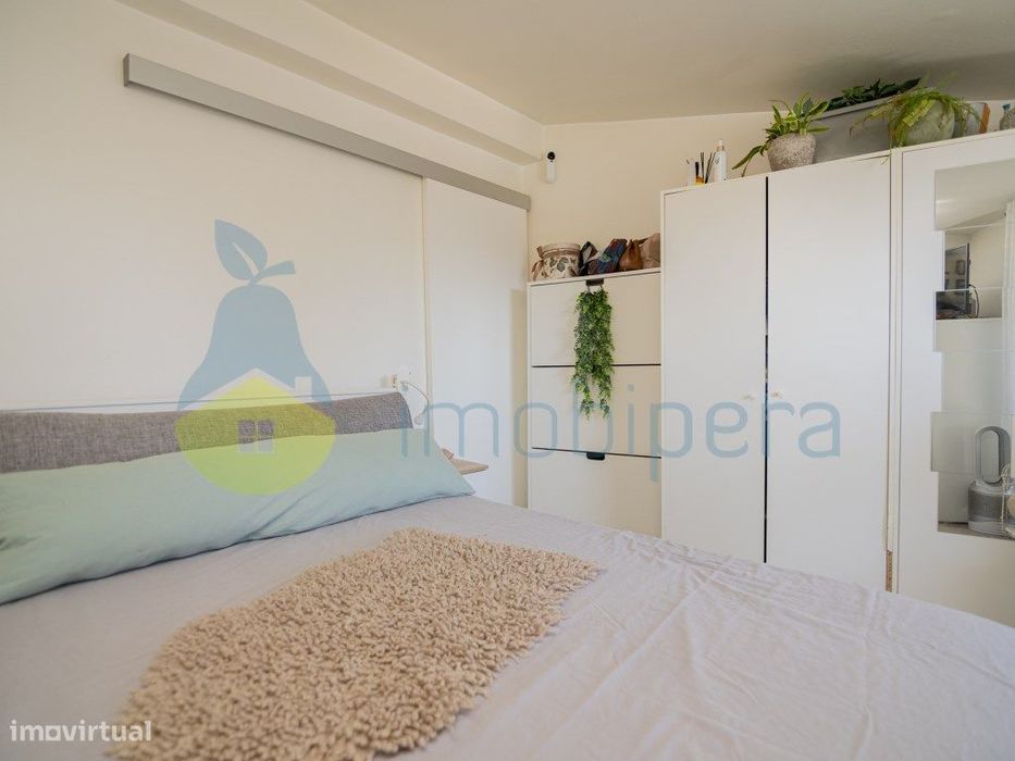 Não Perca Esta Grande Oportunidade! Apartamento Totalmente Remodela...