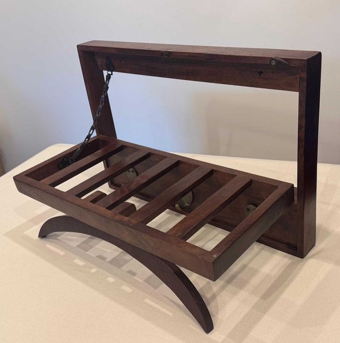 Cabide em madeira para fixar a parede (novo)