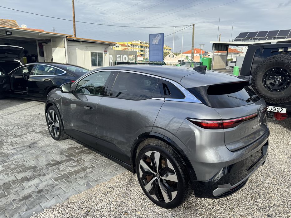 Renault Mégane E-Tech Techno EV40 131cv (40 kWh) 100% eletrico – 2023