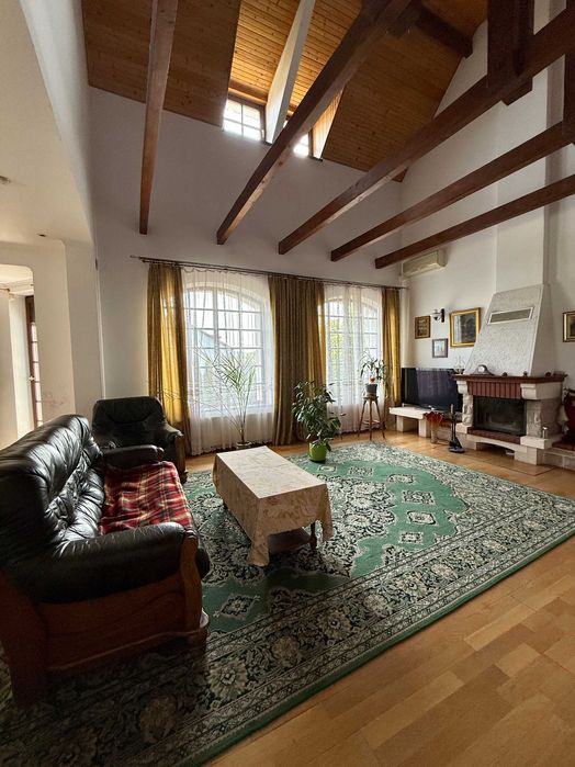 Продаж заміський будинок 450м2 15 сот.землі Брюховичі р-н рест. Байка