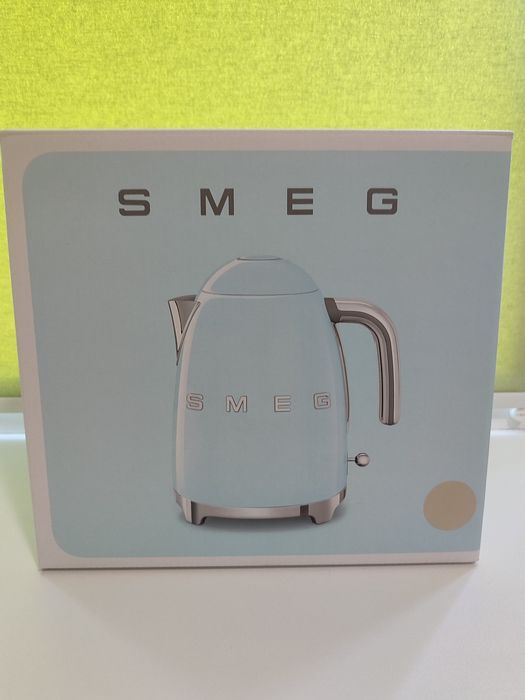 Електрочайник SMEG