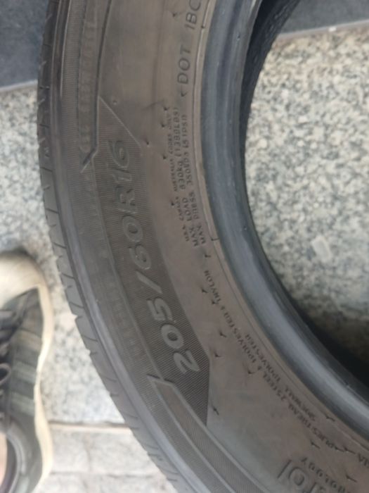 2 pneus 205 60 r16 Hankook