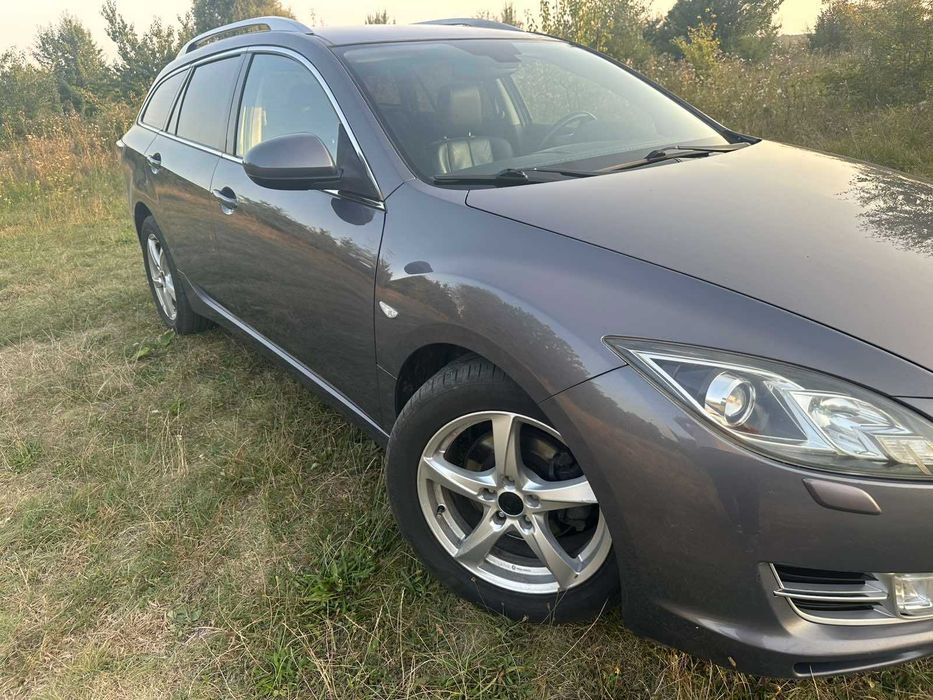 Mazda 6 бензин 2л 2009рік