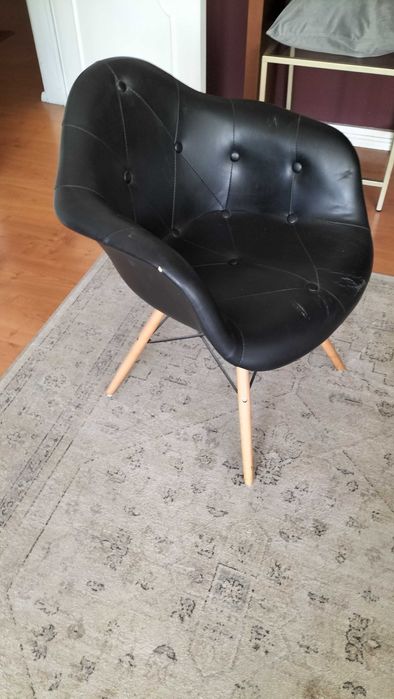 cadeira com braços - bom estado