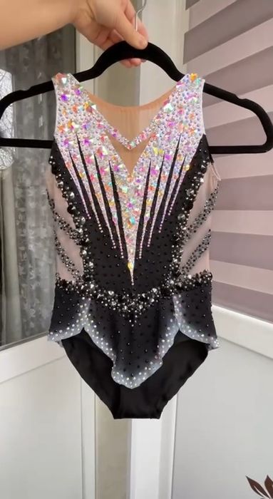 czarny strój startowy