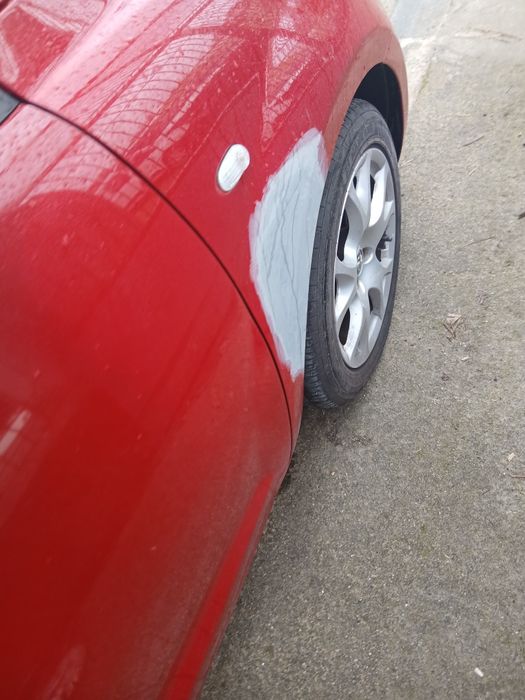 Chaparia e pintura stands...