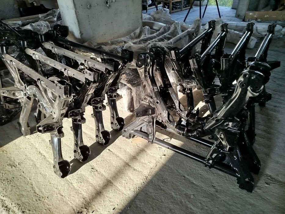 Підрамник передній Tesla Model 3 Model Y  Новий 104452100N