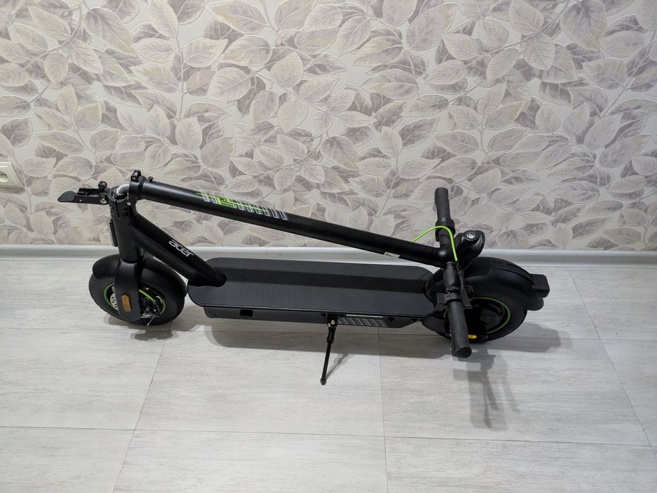 Електросамокат Acer Scooter 5 Advance AES025 (GP.ESC11.015)