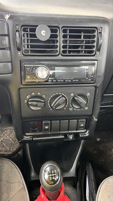 Seat Ibiza II (6K1) – 1998 | Económico, Pronto a Andar