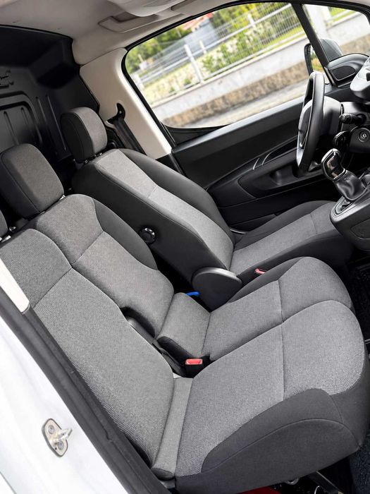 Peugeot Partner 1.5 BlueHDi 100cv | 2019 | 145.000 km | 3 lugares