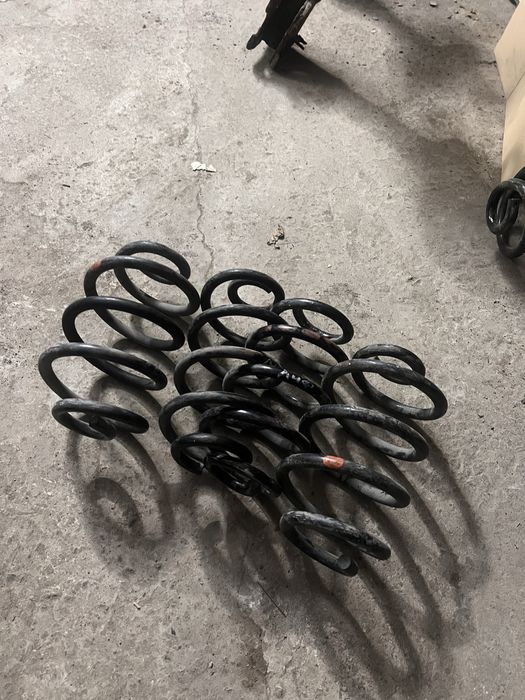 Пружины задние ниссан лиф пружины nissan leaf