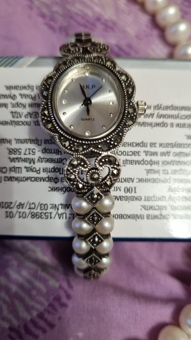 Продам часы ы серебряные, капельное с жемчугом и колье