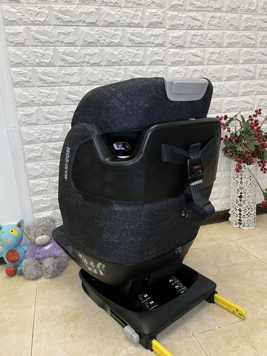 Автокрісло MAXI-COSI Titan Pro Група 1/2/3 (9-36 кг) максі косі