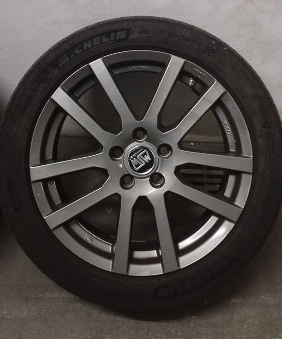 Vendo jantes MSW e pneus 17 J8