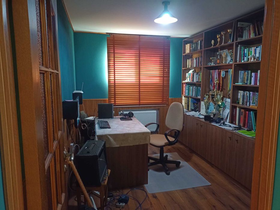 Будинок з гарним краєвидом