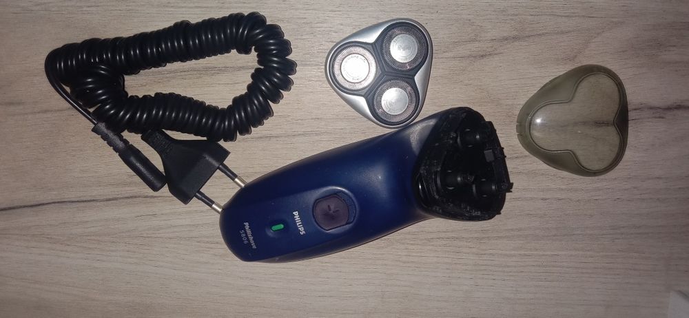 Продам Бритву Philips