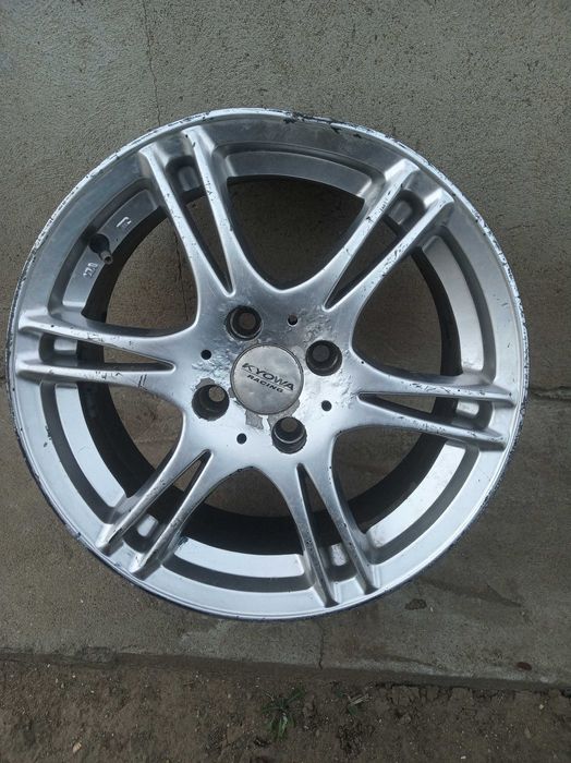 легкосплавный диск r15