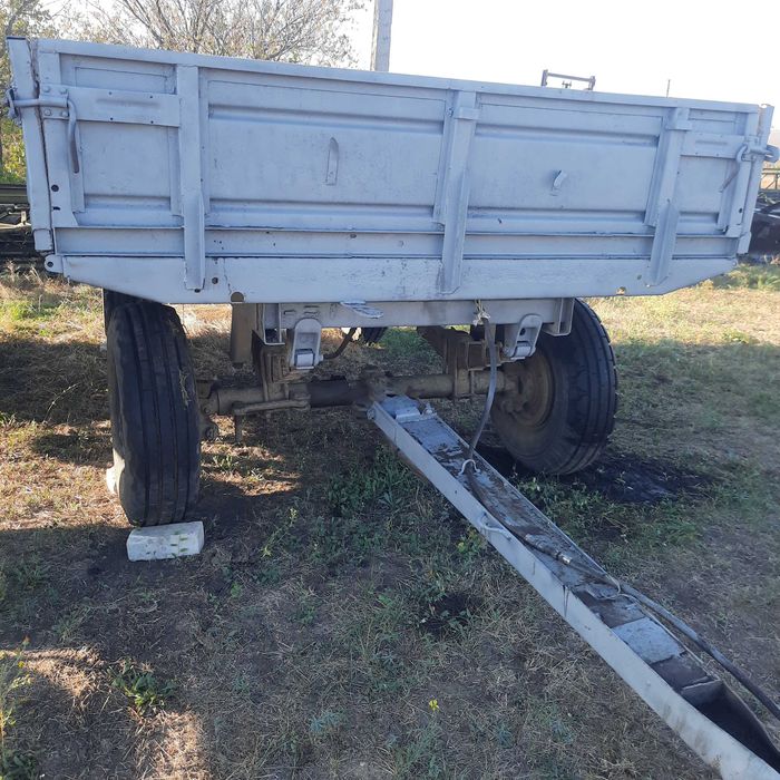 Продам прицеп  ПТС 4