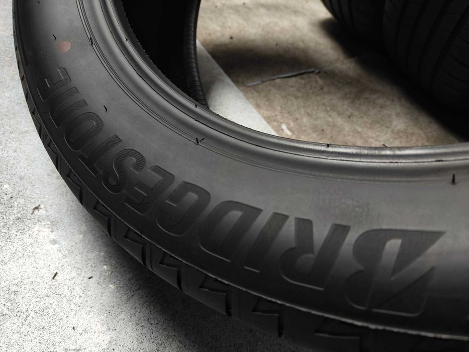 R18 215 55 шини літні 23р Bridgestone Turanza T005