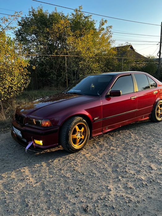 BMW E36, I318.