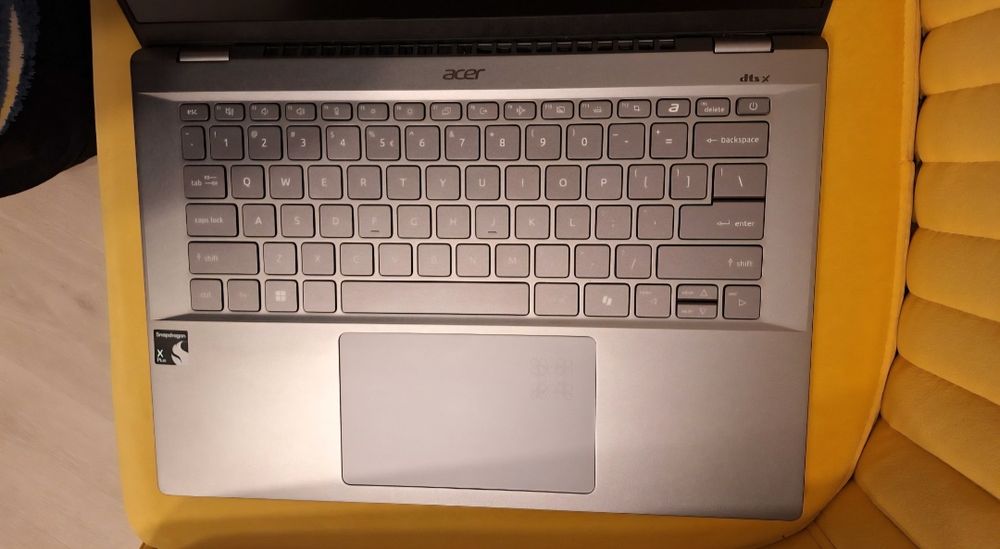 Acer Swift 14 AI (Snapdragon X Plus) – IDEALNY STAN WIZUALNY