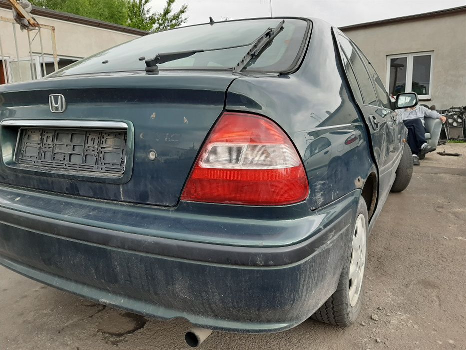 Honda Civic 5d Lampa prawa tylna