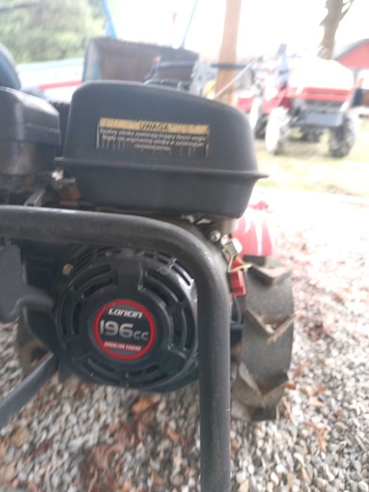 Glebogryzarka spalinowa