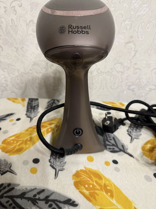 Отпариватель Russell Hobbs Steam Genie Aroma 28040-56