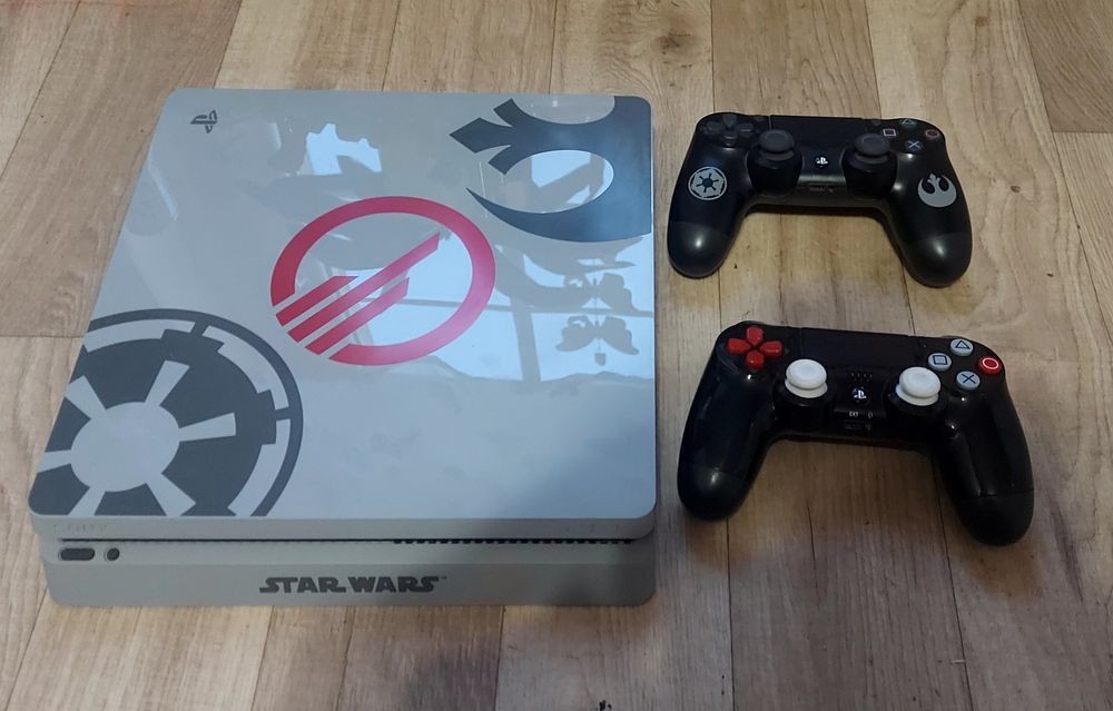 Ps4 slim Star Wars