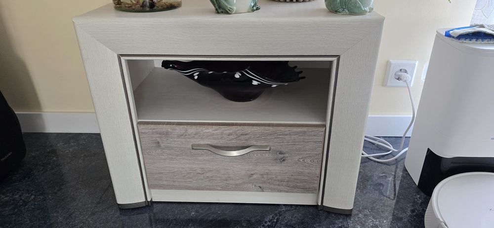 Komplet 2 szafek nocnych / stolików – dąb sonoma + biel | stan idealny