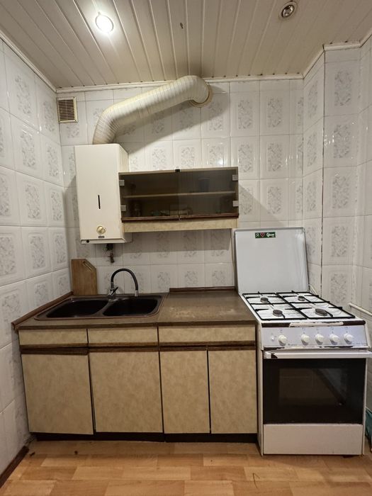 Продам 2к квартиру на пр-ті Івана Мазепи