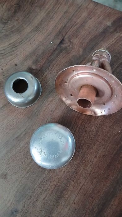 Queimador / peça original Hipólito- para fogão a petróleo ( NOVO / ANTIGO STOCK)